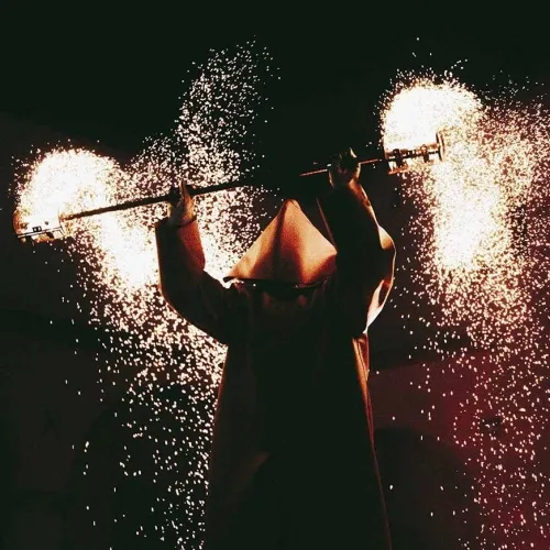 Apocalisse-di-scintille-di-fuoco