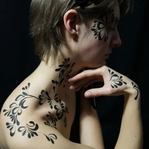 Bodypainting tribals per discoteca ed eventi