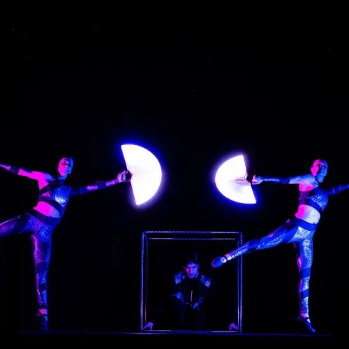 Danza con Ventagli LED