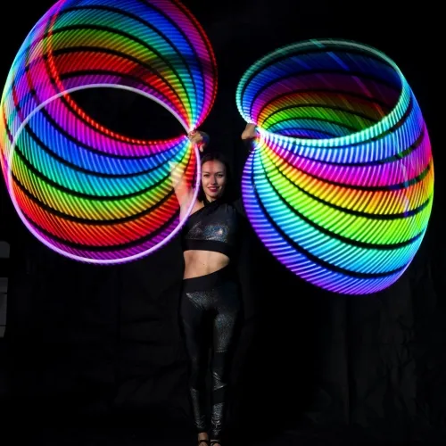 Hula Hoop esibizione artista LED