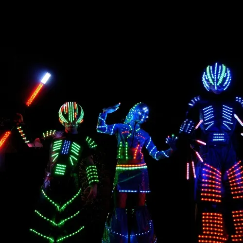 LED-robot-stilt-walker