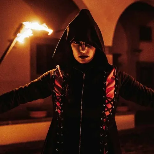 Pandora-la-strega-di-fuoco