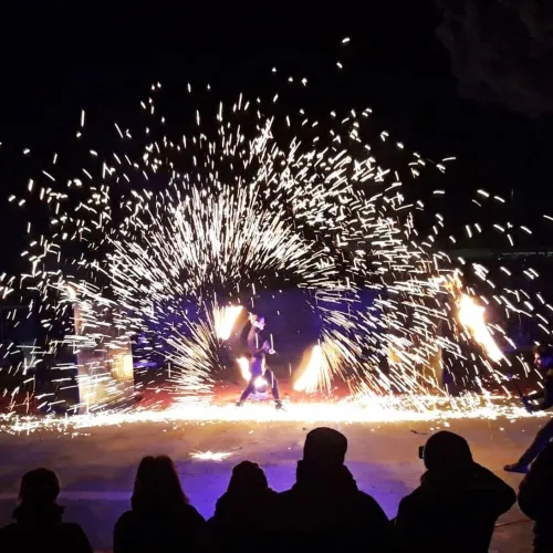 spettacolo con fuoco per matrimonio
