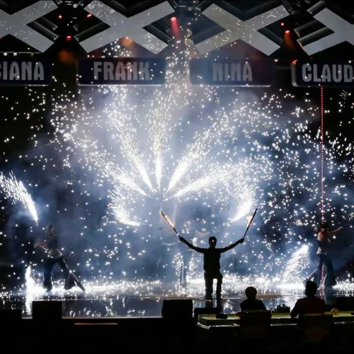 Spettacolo-di-fuoco-3