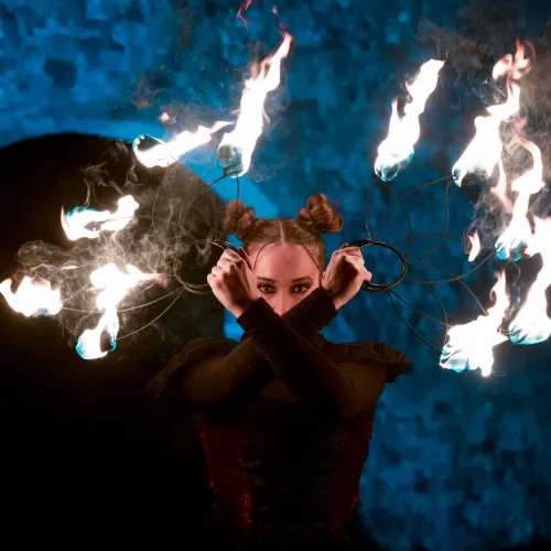 Spettacolo-di-fuoco-strega