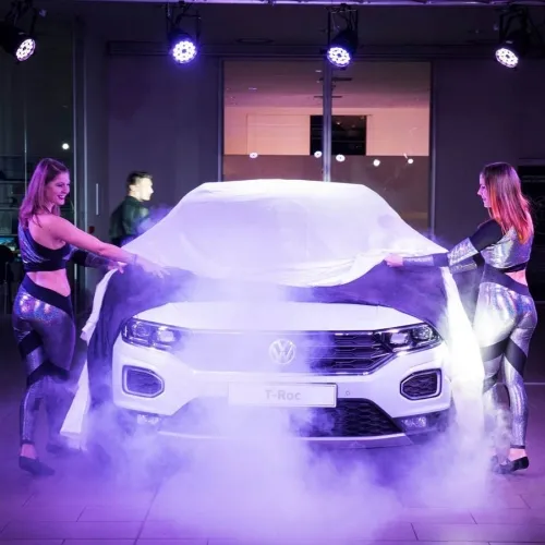 Spettacolo-presentazione-auto evento aziende