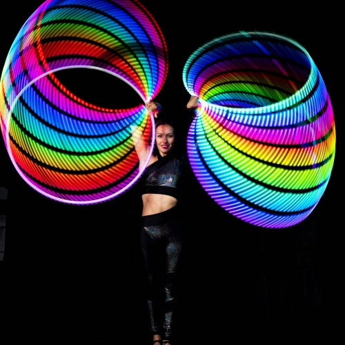 spettacolo LED con Hula Hoop